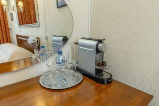 Гостиница Камергерский Москва Улучшенный двухместный номер с 1 кроватью-5