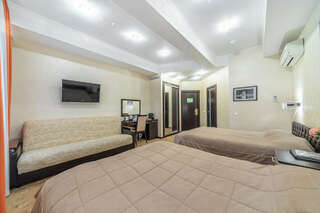 Гостиница Камергерский Москва Улучшенный двухместный номер с 1 кроватью-4